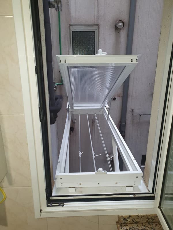 Cubretendales abatibles fabricados por Tendalbox