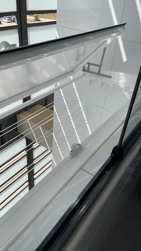 Cubretendales abatibles fabricados por Tendalbox