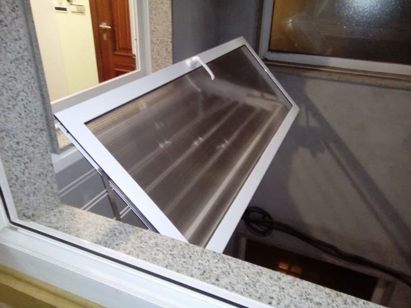 Cubretendales abatibles fabricados por Tendalbox