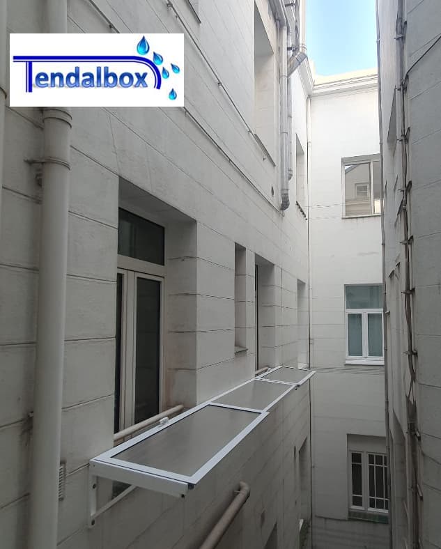Cubretendales abatibles fabricados por Tendalbox