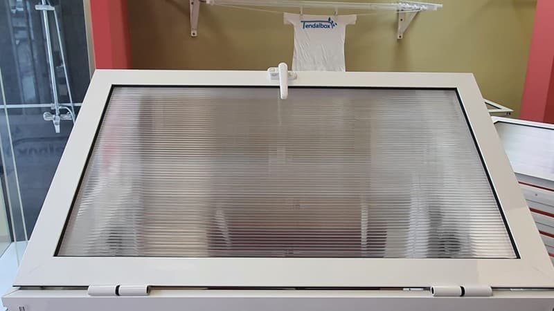 Cubretendales abisagrados fabricados por Tendalbox