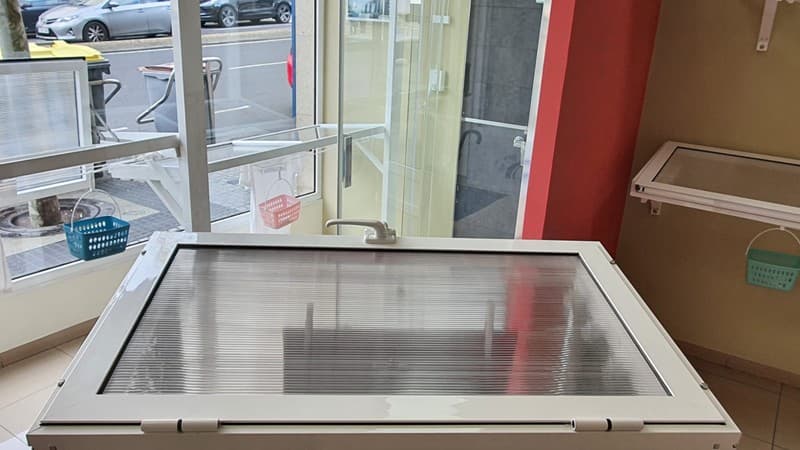 Cubretendales abisagrados fabricados por Tendalbox