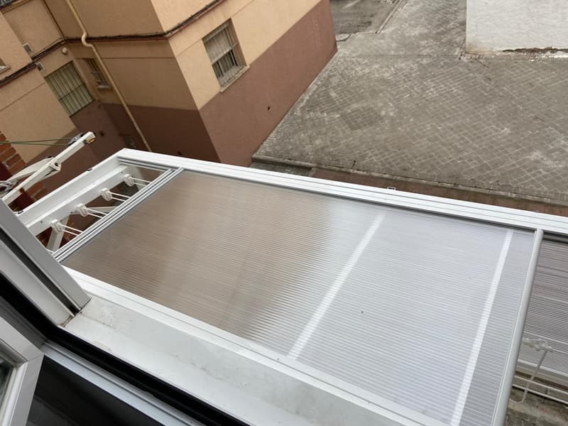 Cubretendales corredera fabricados por Tendalbox
